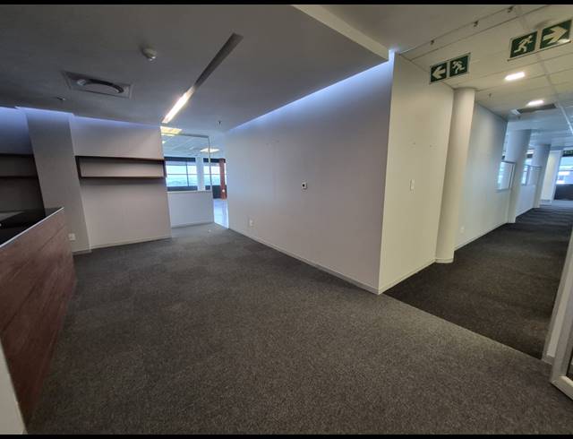 493M² OFFICE TO LET IN SANDTON CENTRAL